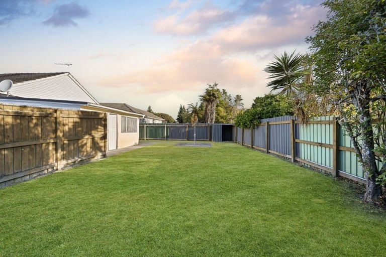 Photo of property in 32 Croall Crescent, St Andrews, Hamilton, 3200