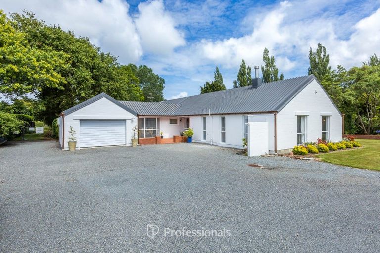 Photo of property in 20 Barton Road, Heretaunga, Upper Hutt, 5018