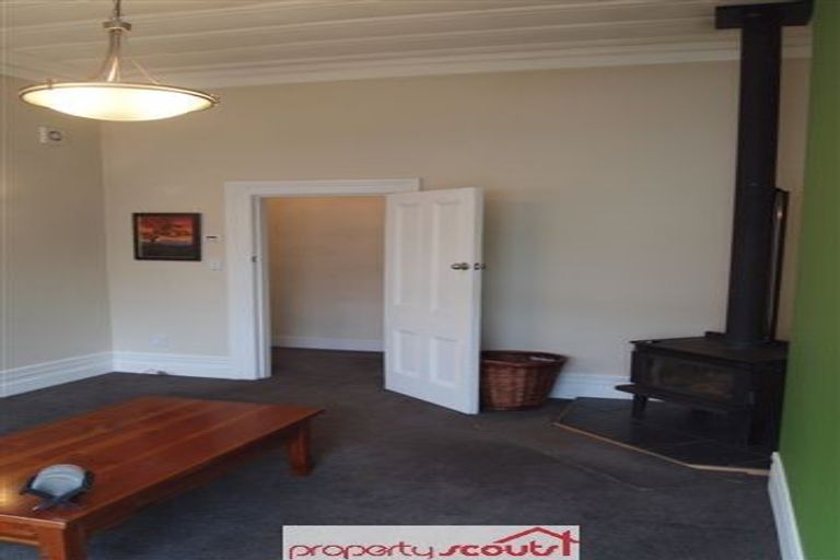 Photo of property in 58 Manor Place, Dunedin Central, Dunedin, 9016