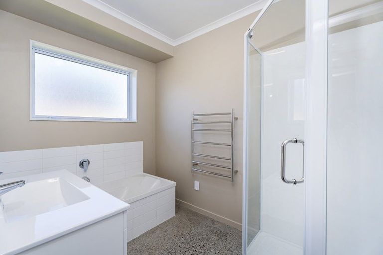 Photo of property in 12 Carrick Robertson Place, Waihi, 3610