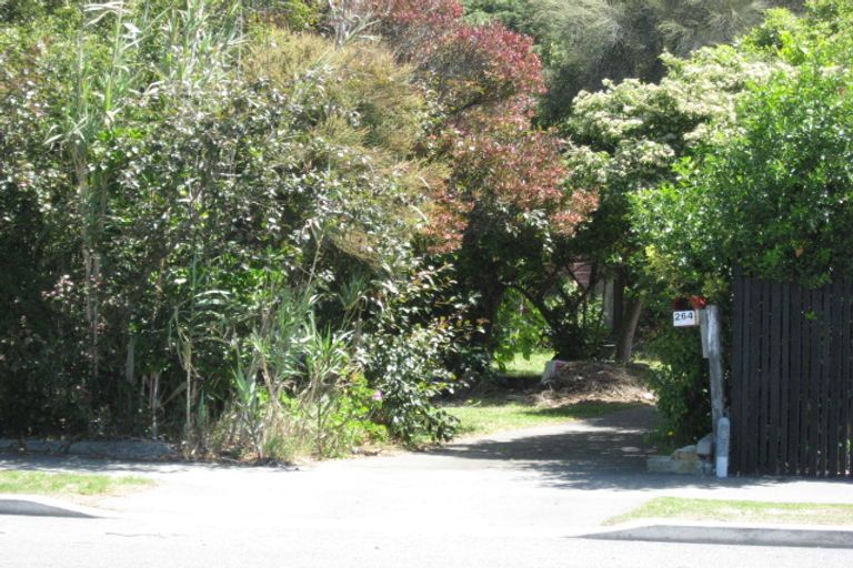 Photo of property in 264 Estuary Road, South New Brighton, Christchurch, 8062