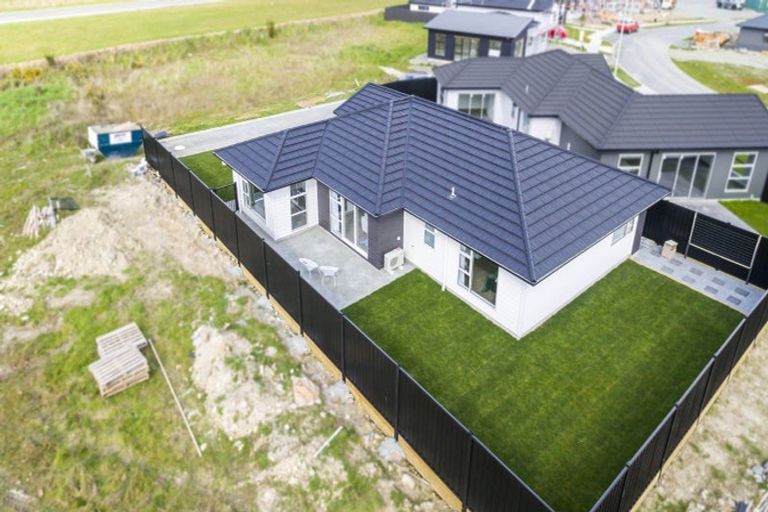 Photo of property in 22 Fenwick Crescent, Wallaceville, Upper Hutt, 5018