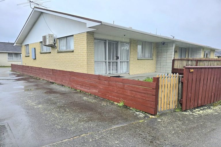 Photo of property in 3/16 Riverbank Street, Ebdentown, Upper Hutt, 5018