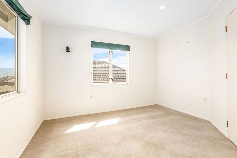 Photo of property in 35 Halladale Road, Papakowhai, Porirua, 5024