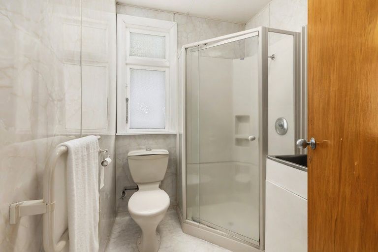 Photo of property in 155 Severn Street, Island Bay, Wellington, 6023