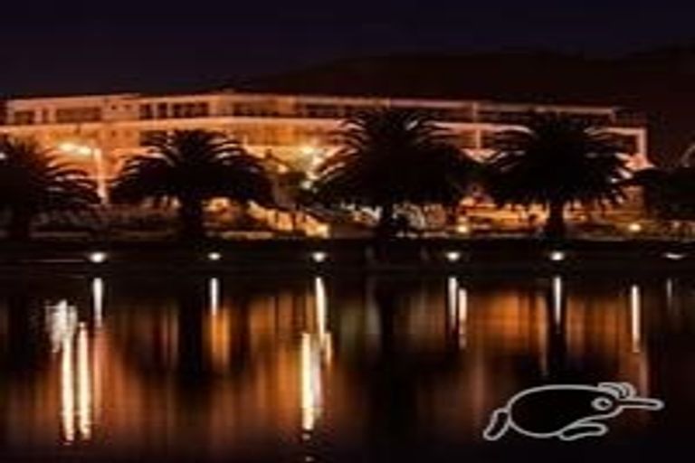 Photo of property in 4/30 London Quay, Picton, 7220