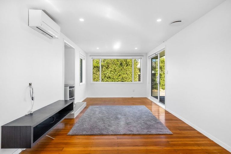 Photo of property in 4 Roswell Place, Islington, Christchurch, 8042