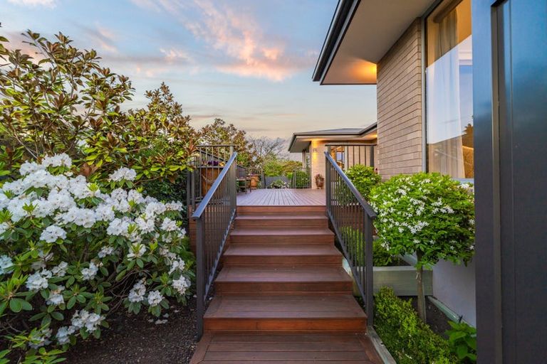 Photo of property in 12 Condell Avenue, Papanui, Christchurch, 8053