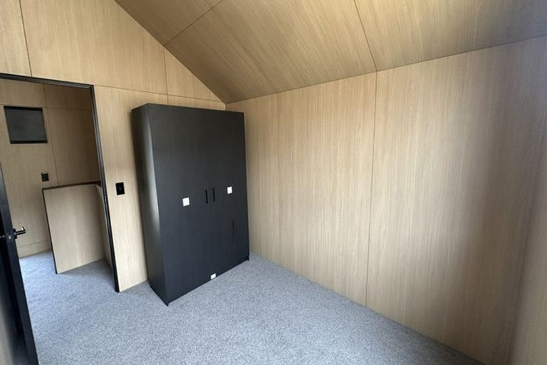 Photo of property in 7 O'meara Street, Swanson, Auckland, 0614