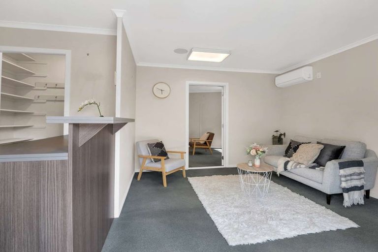 Photo of property in 1 Gerrand Place, Chedworth, Hamilton, 3210