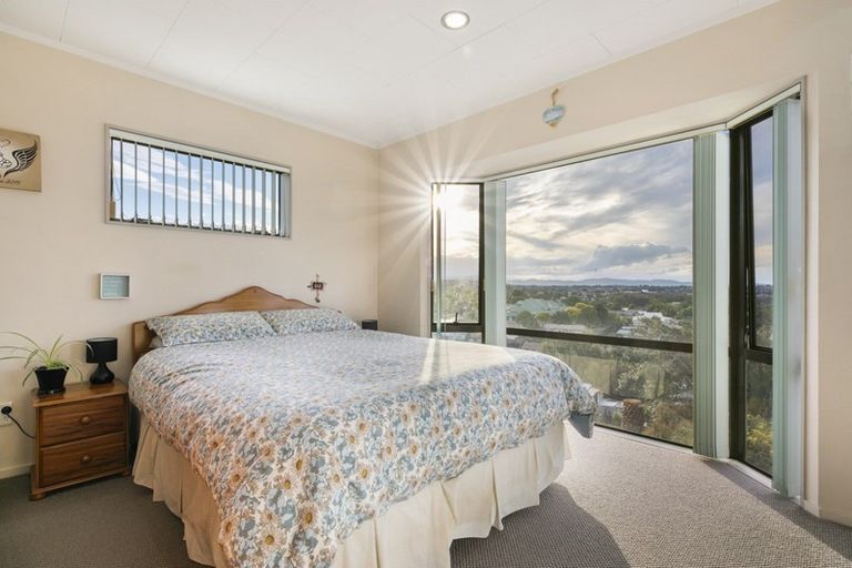 Photo of property in 8a Pelorus Street, Welcome Bay, Tauranga, 3112