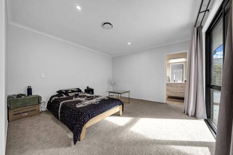 Photo of property in 26 Peacock Place, Pokeno, 2402