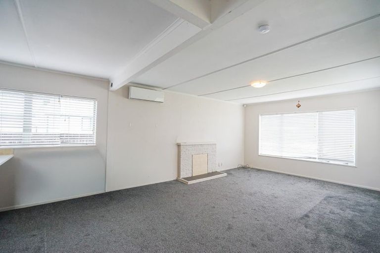 Photo of property in 71 Valentine Street, Papakura, 2110