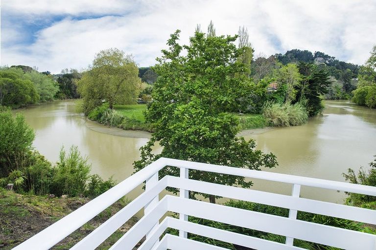 Photo of property in 24a Hinaki Street, Inner Kaiti, Gisborne, 4010