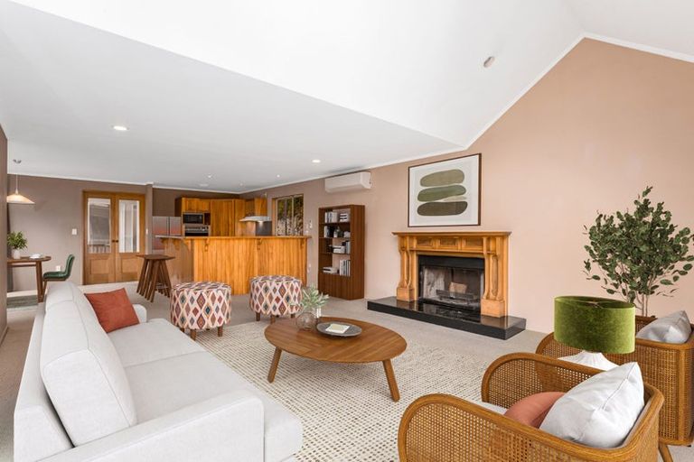 Photo of property in 19 Marama Terrace, Eastbourne, Lower Hutt, 5013