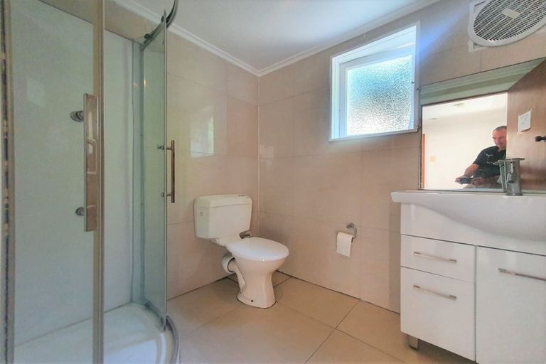 Photo of property in 27 Norman Road, Hauraki, Auckland, 0622