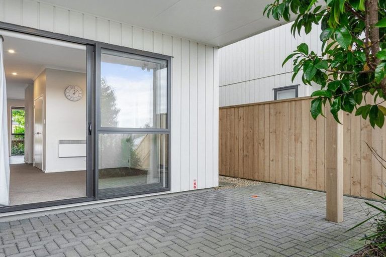 Photo of property in 44 Pukewhero Rise, Westgate, Auckland, 0614