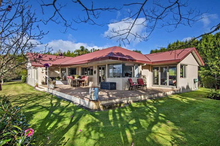 Photo of property in 11 Logan Cameron Road, Kauri, Kamo, 0185
