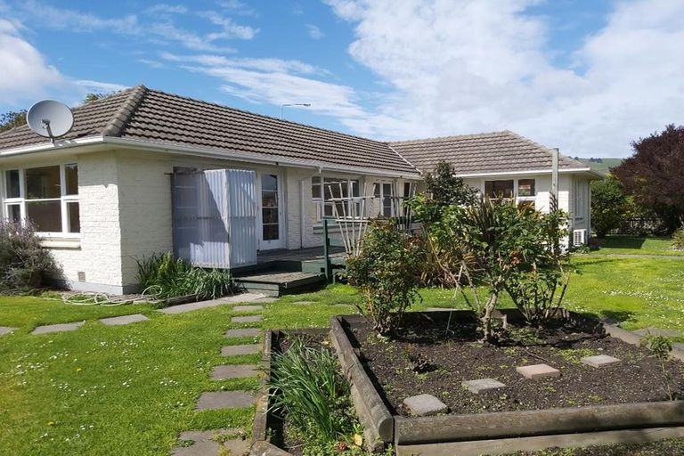 Photo of property in 827 Ferry Road, Woolston, Christchurch, 8023