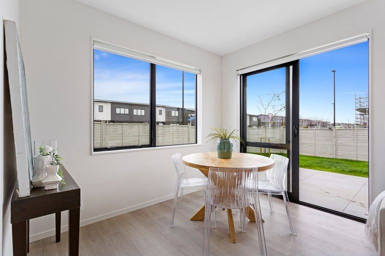 Photo of property in 18 Katikati Drive, Manurewa, Auckland, 2102