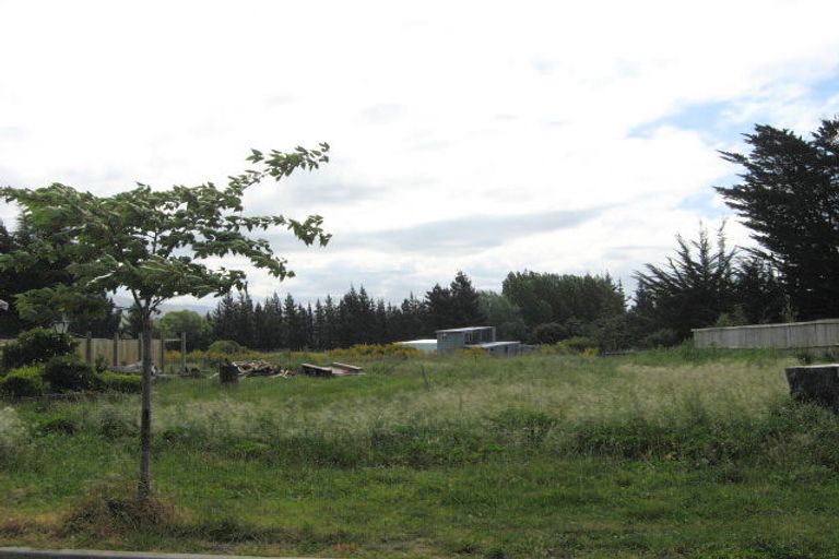 Photo of property in 16 Ropley Street, Amberley, 7410