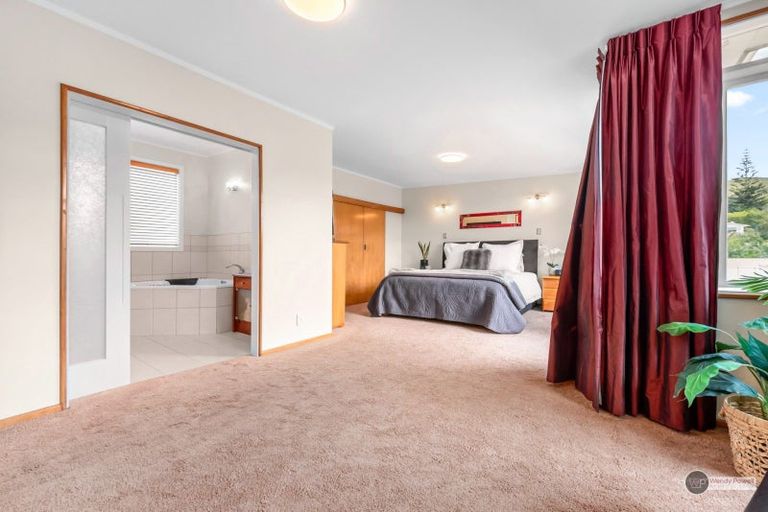 Photo of property in 44 Manuka Street, Stokes Valley, Lower Hutt, 5019