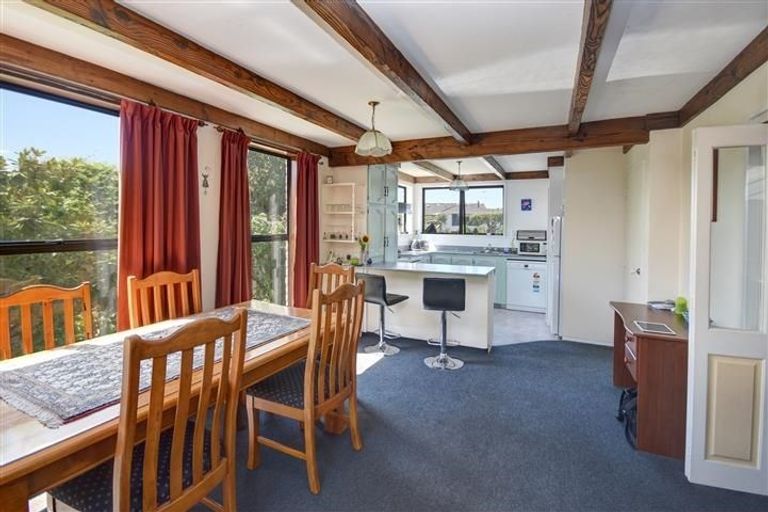 Photo of property in 10 Kent Place, Mosgiel, 9024