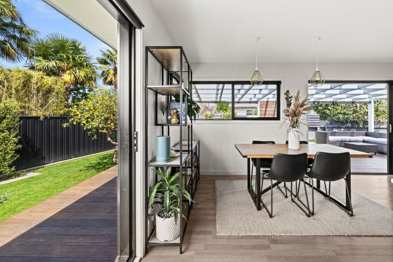 Photo of property in 38 King Street, Taradale, Napier, 4112