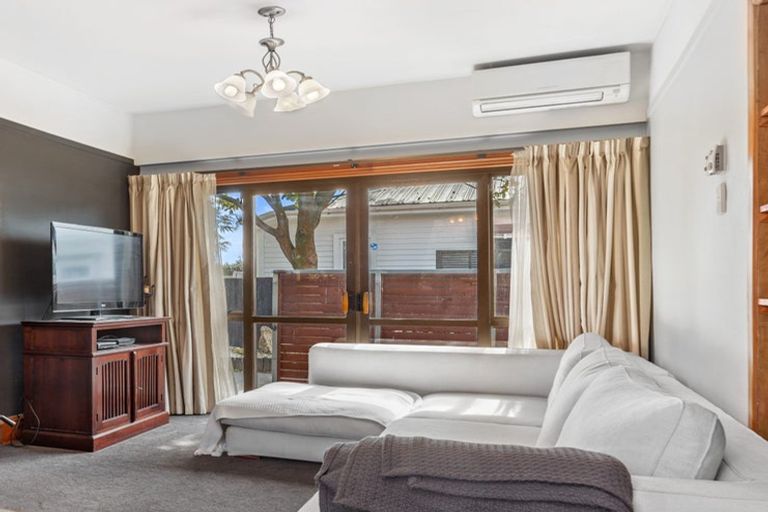 Photo of property in 49 Carnarvon Street, Linwood, Christchurch, 8062