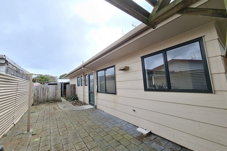 Photo of property in 26a Limbrick Street, Terrace End, Palmerston North, 4410