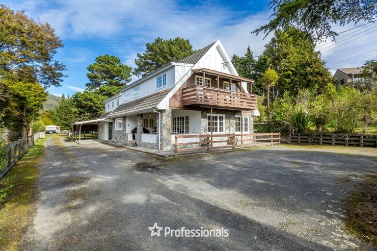 Photo of property in 54a Kaitoke Loop, Kaitoke, Upper Hutt, 5018