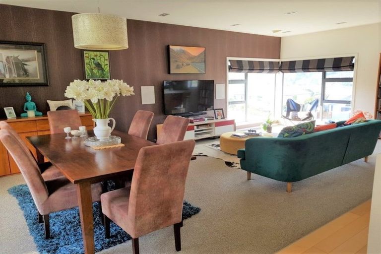 Photo of property in 52 The Masthead, Whitby, Porirua, 5024