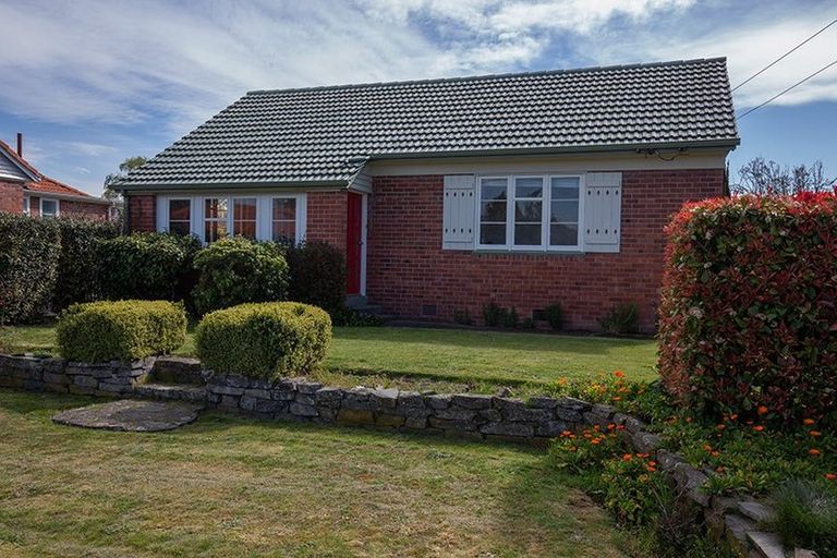 Photo of property in 27 Jollie Street, Linwood, Christchurch, 8062