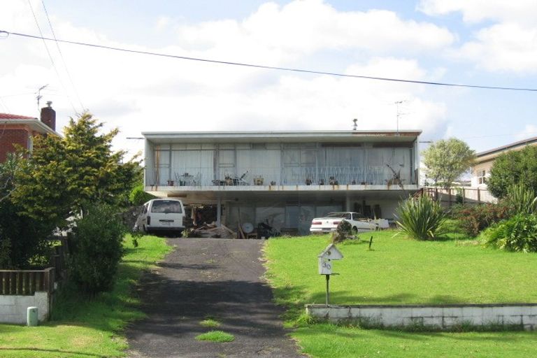 Photo of property in 30 Lewis Road, Pakuranga, Auckland, 2010