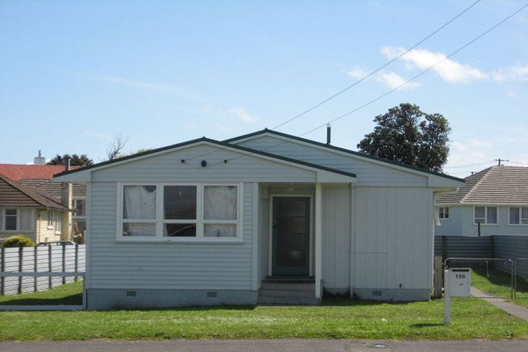 Photo of property in 156 Puriri Street, Castlecliff, Whanganui, 4501