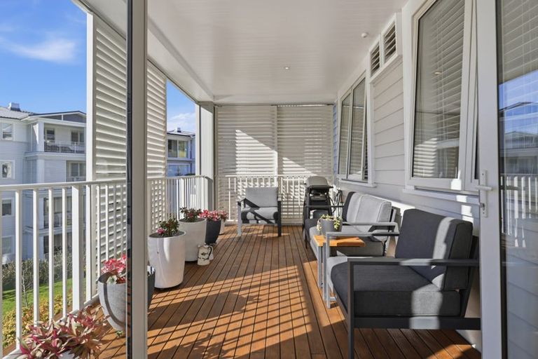 Photo of property in 156 Landmark Terrace, Orewa, 0931