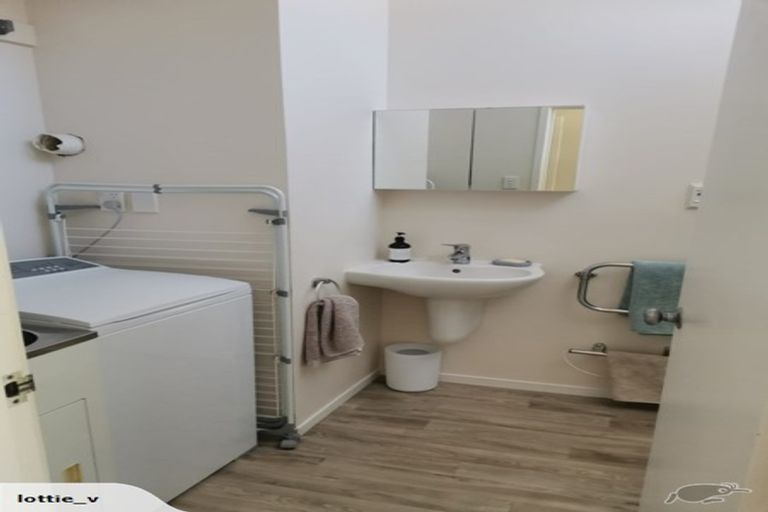 Photo of property in 85e Stottholm Road, Titirangi, Auckland, 0604