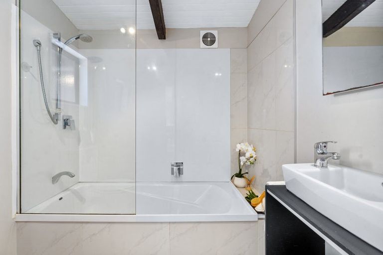 Photo of property in 86 Ardern Avenue, Stanmore Bay, Whangaparaoa, 0932