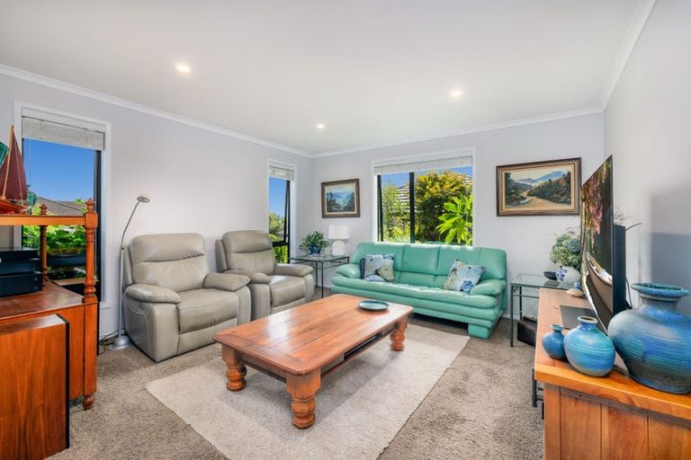 Photo of property in 5 Kilountain Place, Kerikeri, 0230