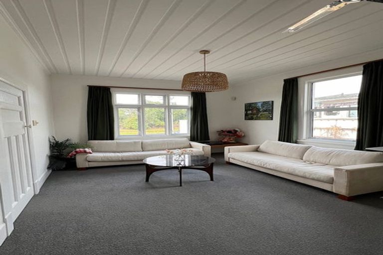 Photo of property in 109 Clemow Road, Fitzroy, New Plymouth, 4312