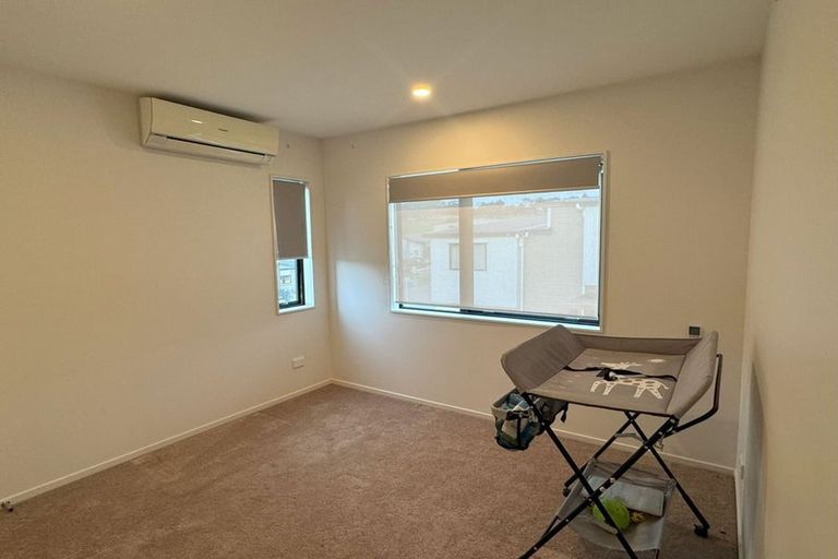 Photo of property in 7b Poruru Close, Papakura, 2110