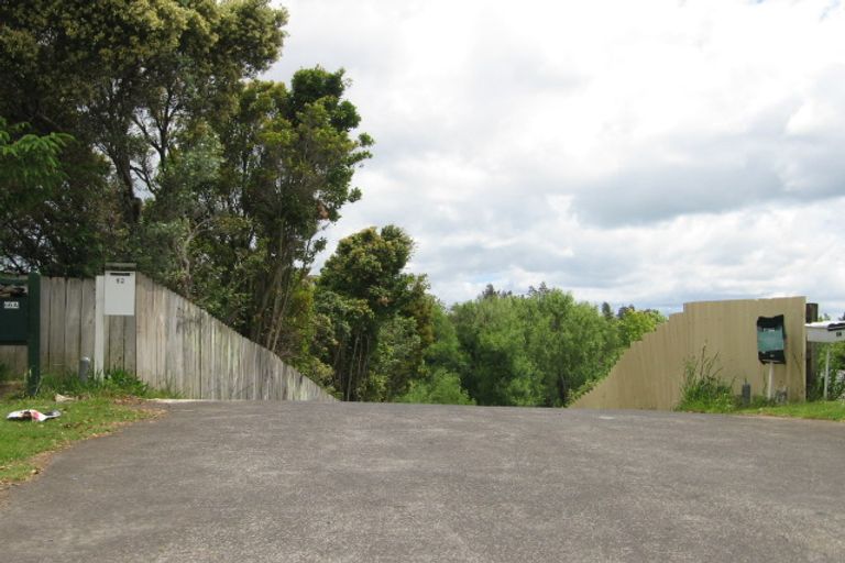 Photo of property in 62 Peverill Crescent, Papatoetoe, Auckland, 2025