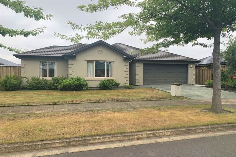 Photo of property in 18 Mahlet Street, Northwood, Christchurch, 8051