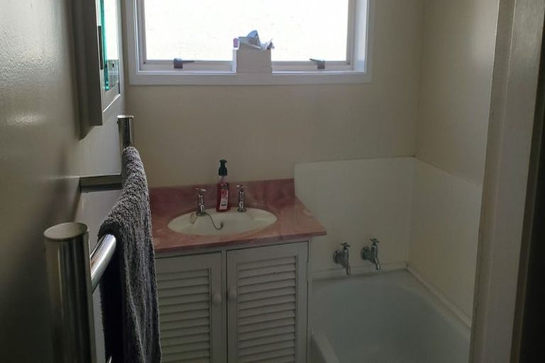 Photo of property in 12b Flynn Road, Hillcrest, Hamilton, 3216