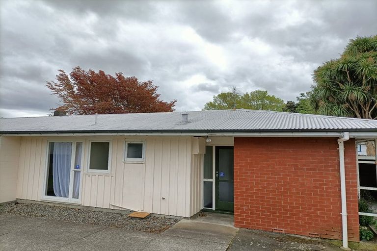 Photo of property in 686 High Street, Boulcott, Lower Hutt, 5010