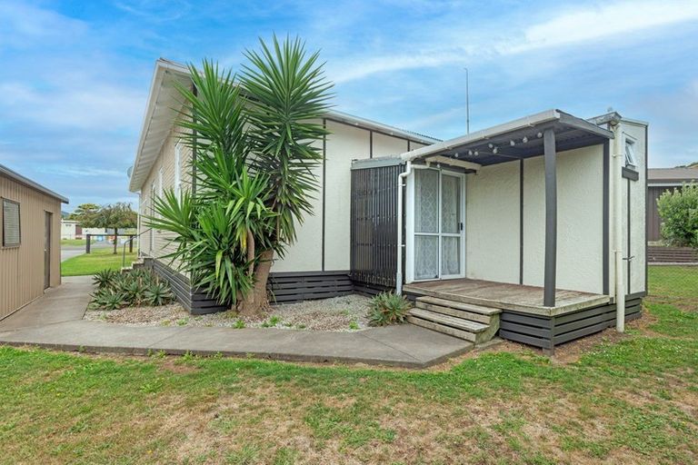 Photo of property in 129 Huxley Road, Outer Kaiti, Gisborne, 4010
