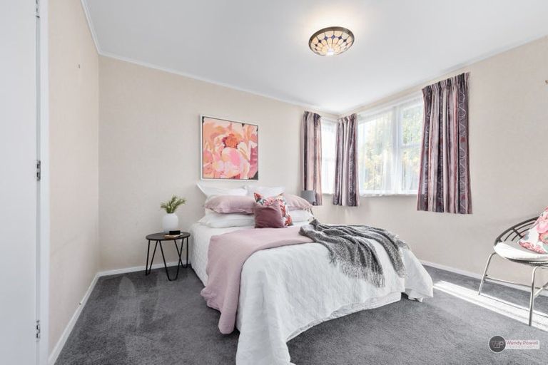 Photo of property in 72 Black Beech Street, Birchville, Upper Hutt, 5018