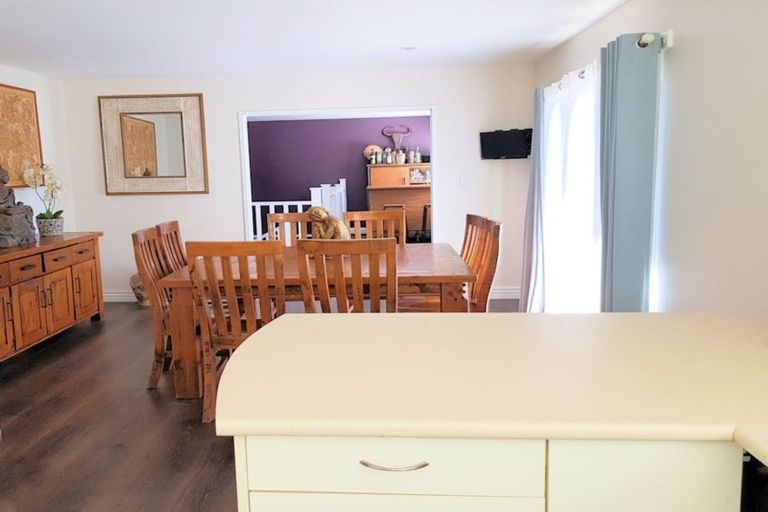 Photo of property in 4 Tau Crescent, Diamond Harbour, 8972