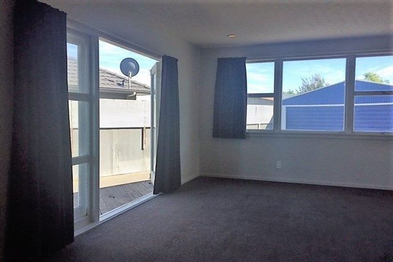 Photo of property in 42 Fern Drive, Halswell, Christchurch, 8025