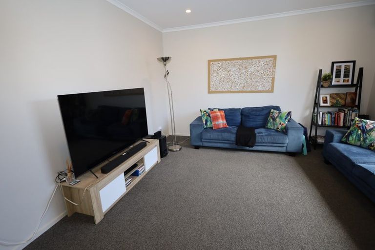 Photo of property in 4 Toi Place, Papamoa, 3118